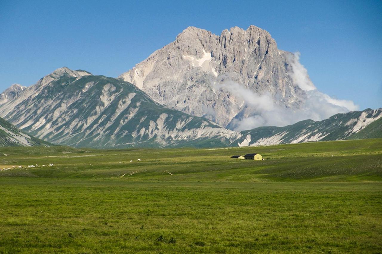 Complesso Turistico Aurora - Appartamenti Poggio Picenze Exterior foto